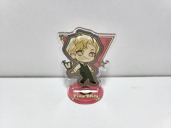 Figurine / Stand / Acrylic BTS TinyTan V