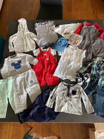 Lot de vêtements chaussures printemps été garçon 12 mois