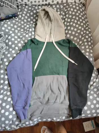 Sweat à capuche Zara taille L