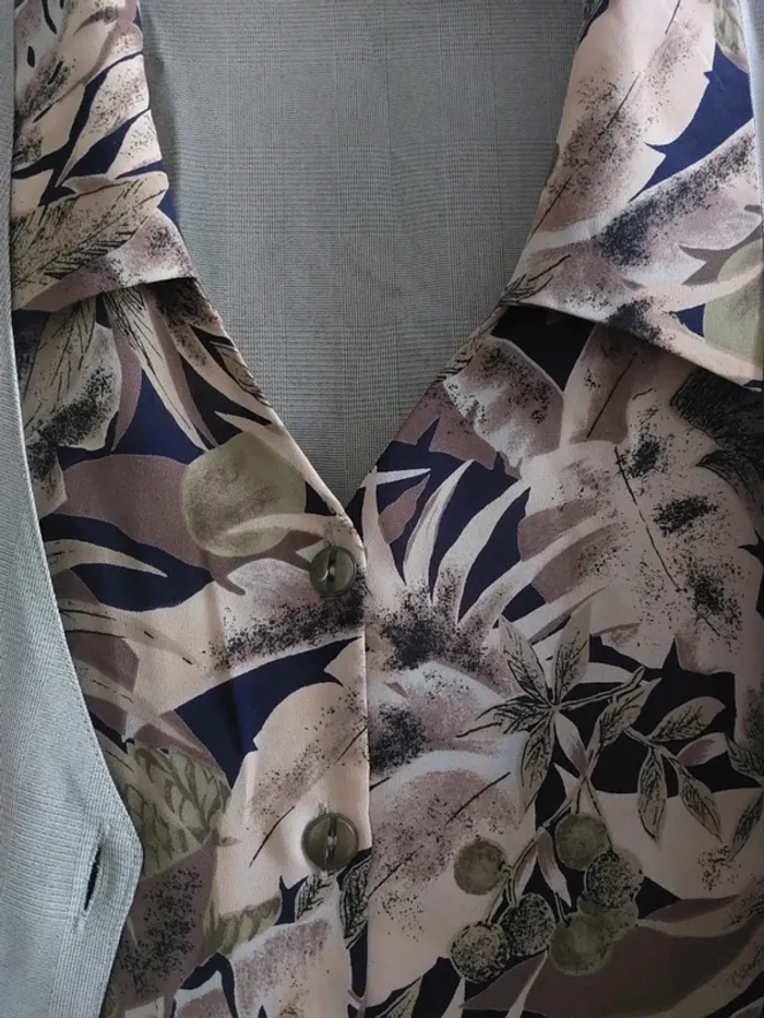 Veste avec top à motif intégré - photo numéro 5