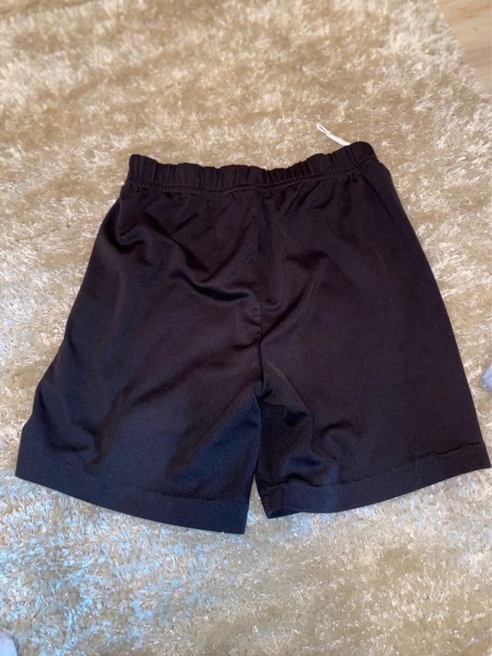 Short garçon - photo numéro 3