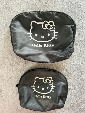 Lot de 2 trousses Hello Kitty H&M