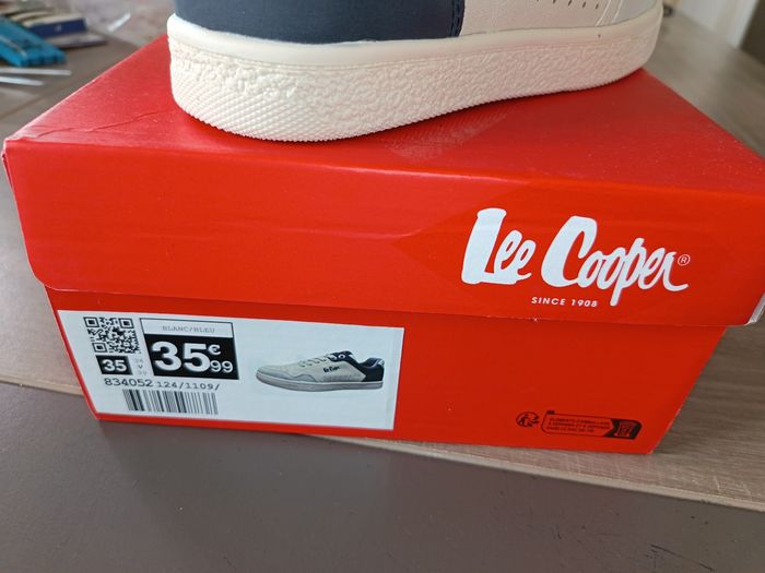 Baskets neuve taille 35 - photo numéro 3