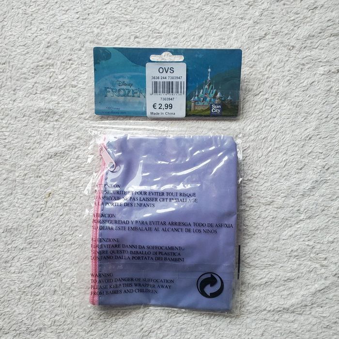 porte monnaie la reine de neige disney (+ le cadeau de votre choix offert) - photo numéro 2