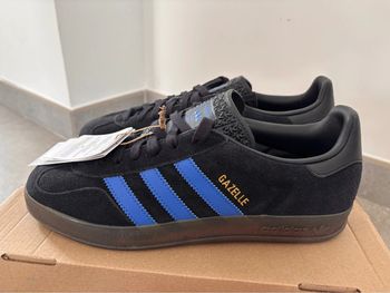 Sneakers Adidas Gazelle Indoor Neuves Taille 42 2/3