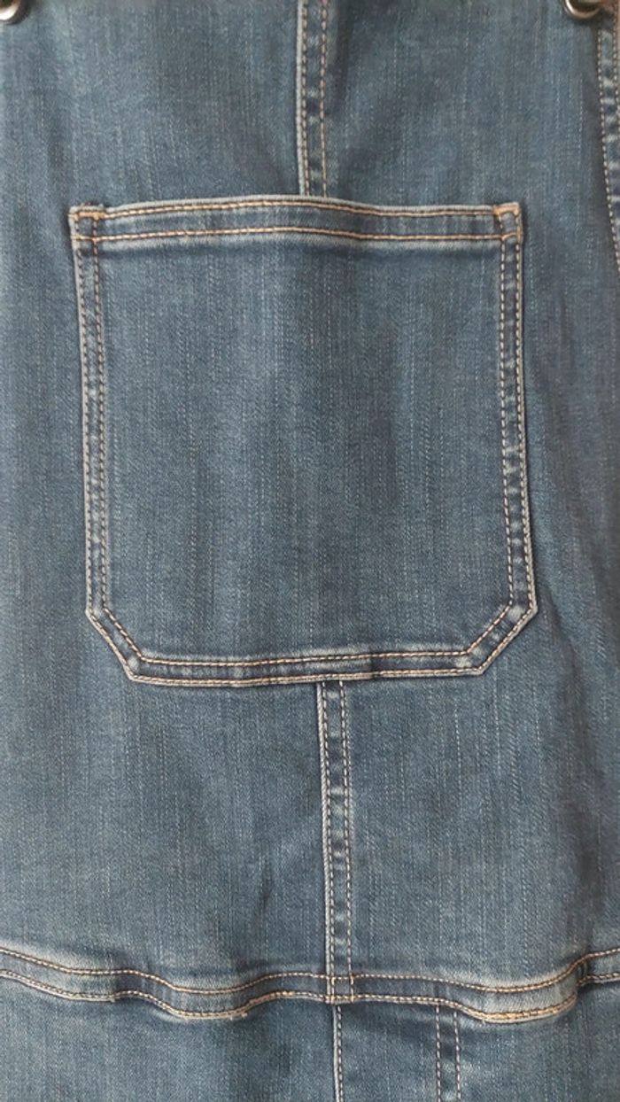 Salopette en jeans - photo numéro 2