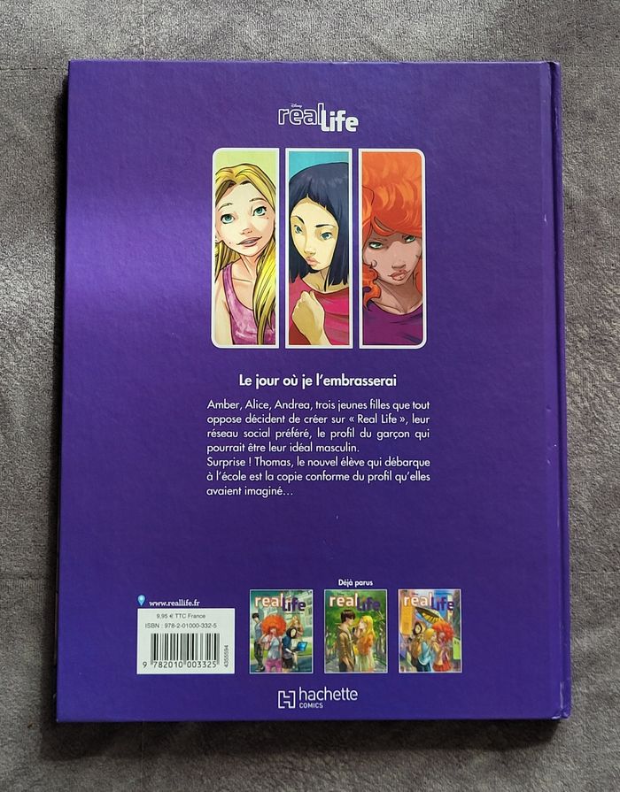 Real Life Tome 4 - Le Jour Où Je L'embrasserai Alberto Zanon (Illustrations), Pat Perna (Traduction) - photo numéro 5