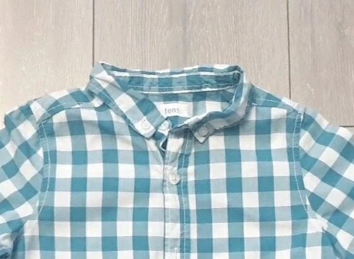 Tres belle chemise turquoise et blanche. Garçon 5 ans. Marque In Extenso - photo numéro 2