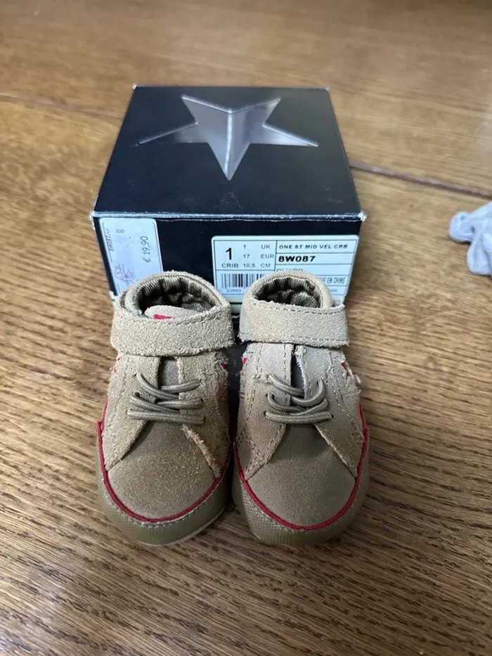 Chaussons à Scratch Converse