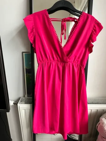 Robe rose fushia