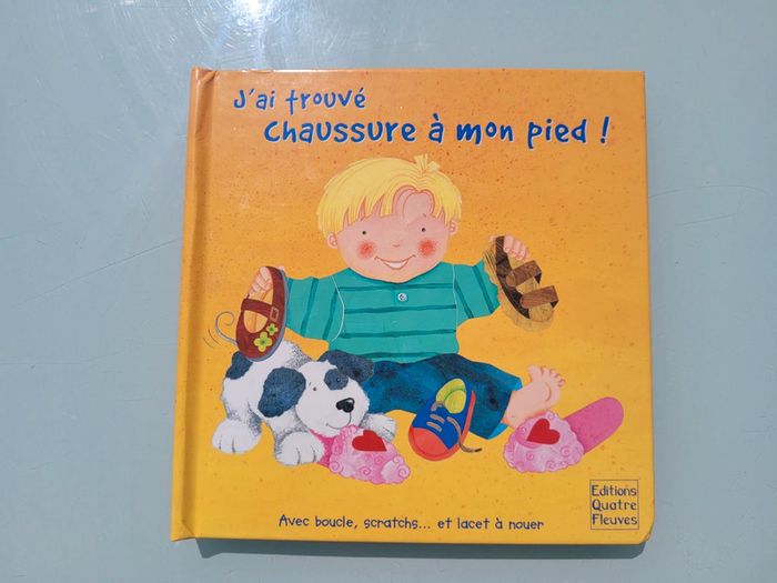 Livre à toucher 👟 J'ai trouvé chaussure à mon pied! 🥾 - photo numéro 2