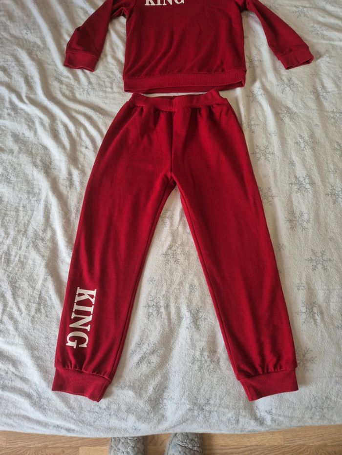 Ensemble bordeaux shein 120 cm - photo numéro 2