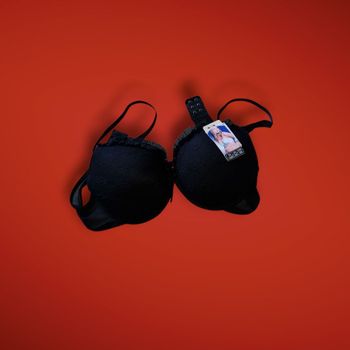 soutien gorge noir femme taille 100C