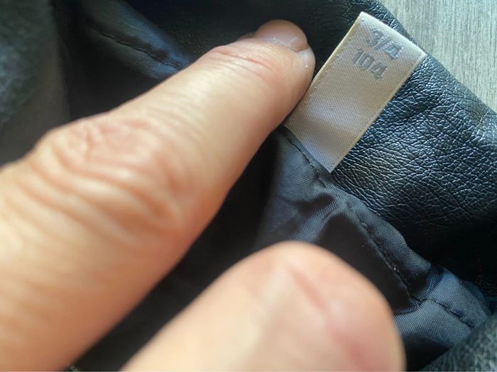 Veste simili cuir brodé 3 ans - photo numéro 6