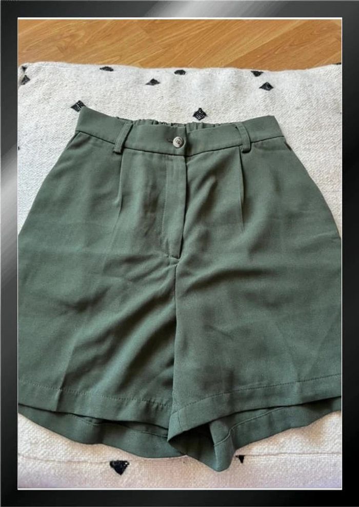 Short kaki - Not your girl - XS