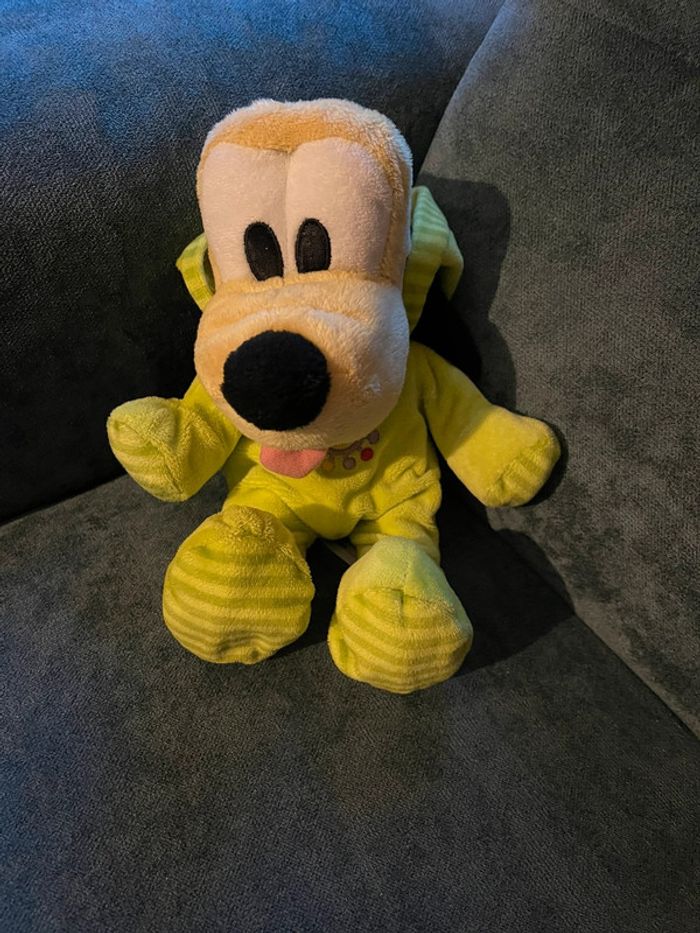 Peluche pluto Disney - photo numéro 5