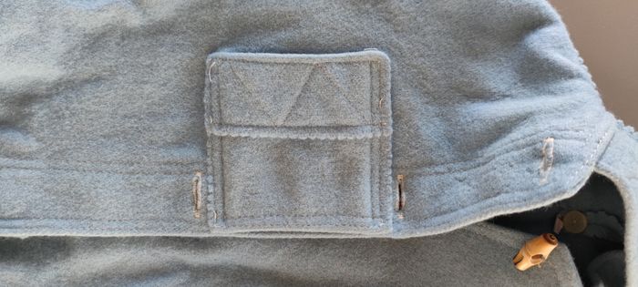 Manteau à capuche 18 mois bleu clair très bon état - photo numéro 7