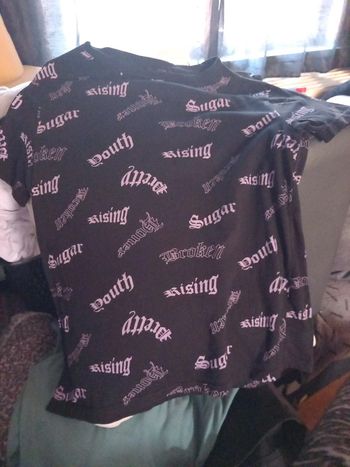 T-shirt taille xs jennyfer