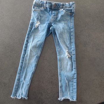 Jean slim taille 4 ans