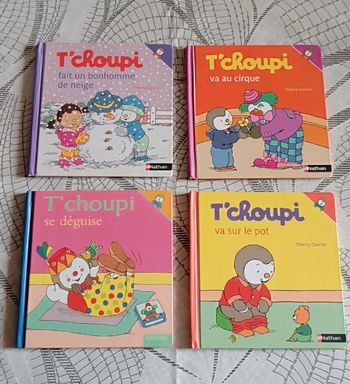 Lot de 4 livres T'choupi, très bon état (1)