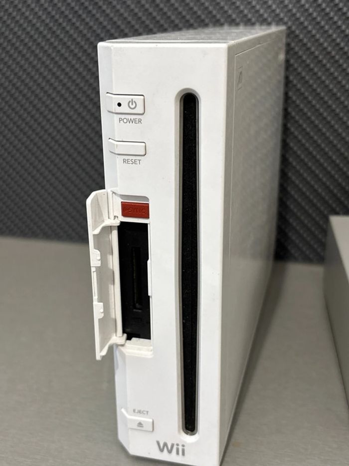 Console wii - photo numéro 3