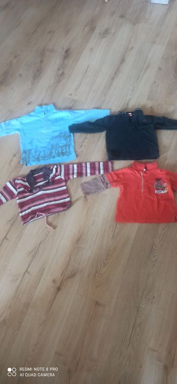 4 polos manches longues 3 ans