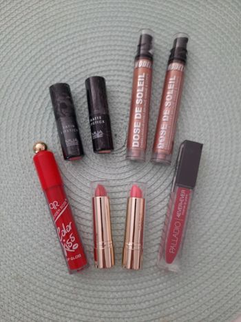 Maquillage neuf rouge à lèvres gloss highlighter #lora11beaute