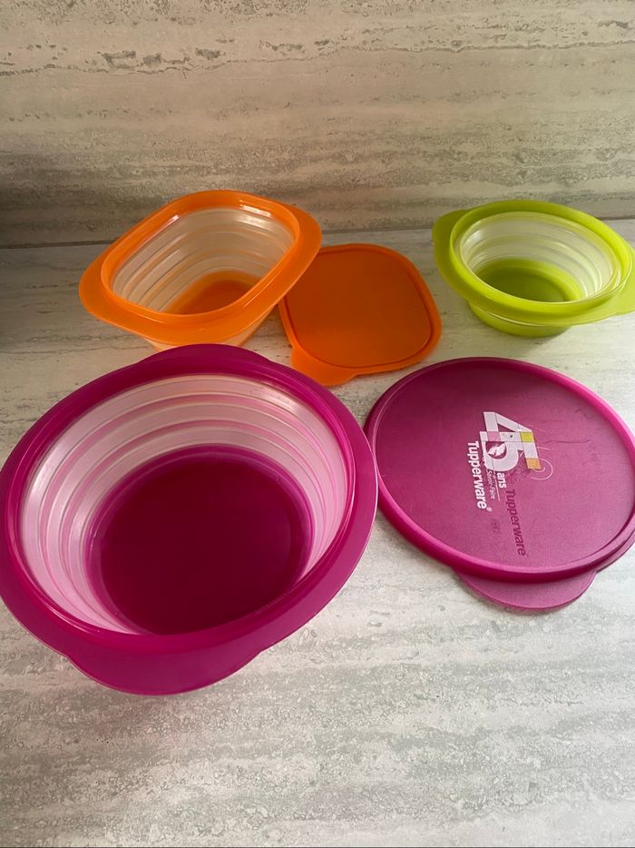 Lot Tupperware