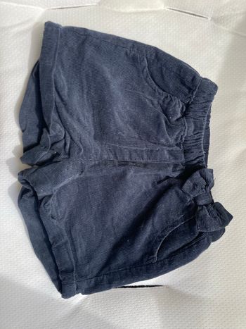 Short vert baudet neuf bébé 3 mois