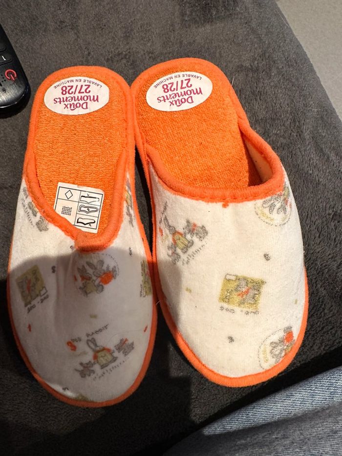 Jolies pantoufles 27/28