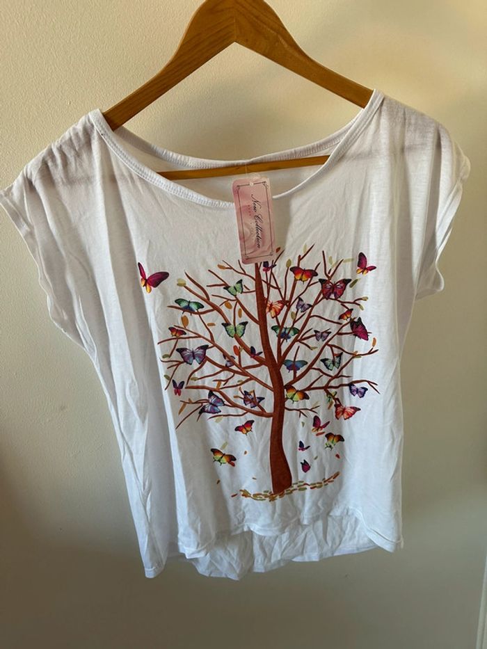 T shirt papillons