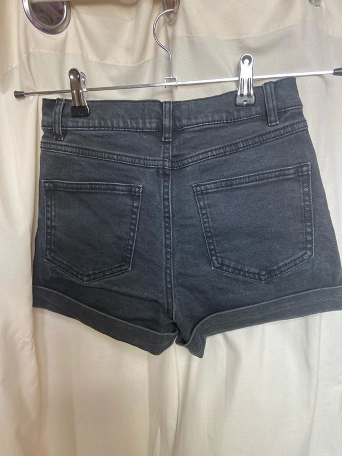 Short en jean Jennyfer - photo numéro 4