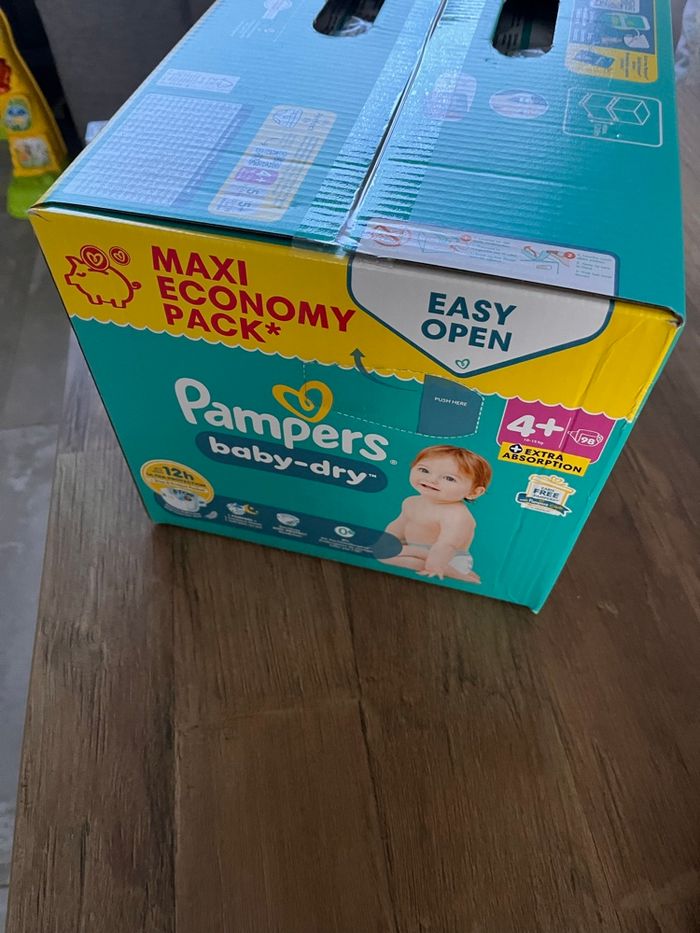 Pampers taille 4 - photo numéro 2
