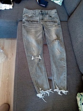 Jean effet troue homme en 42