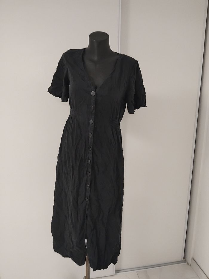 Robes femmes taille M comme neuf prix 5euros la robes - photo numéro 7