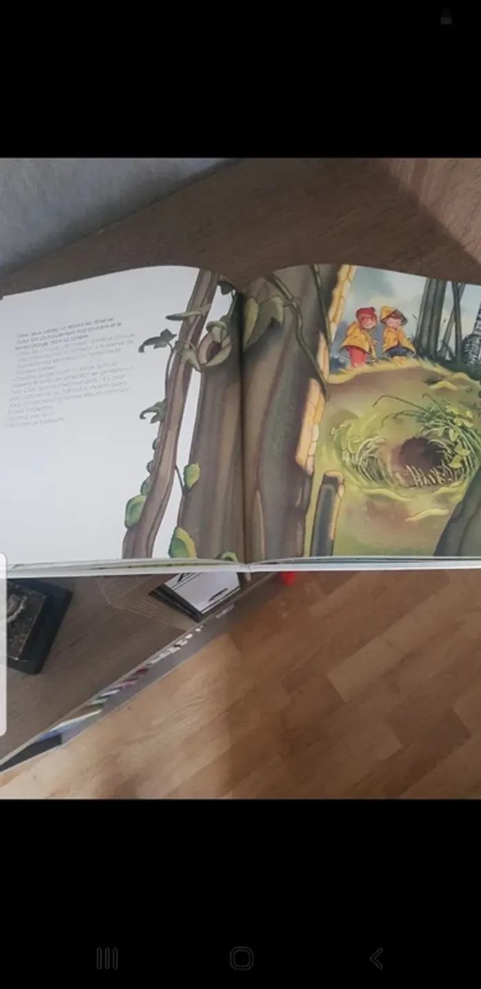 Livre Nos nouveaux voisins - photo numéro 4
