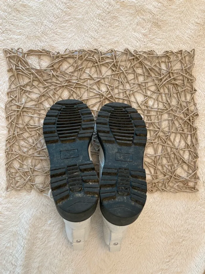 UGG originales à lacets 39 – tendance automne hiver - photo numéro 6