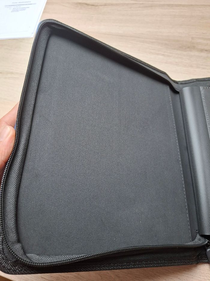 Classeur zip de rangement pour 128 cartes sous toploaders Pokémon de qualité premium en bleu foncé - photo numéro 6