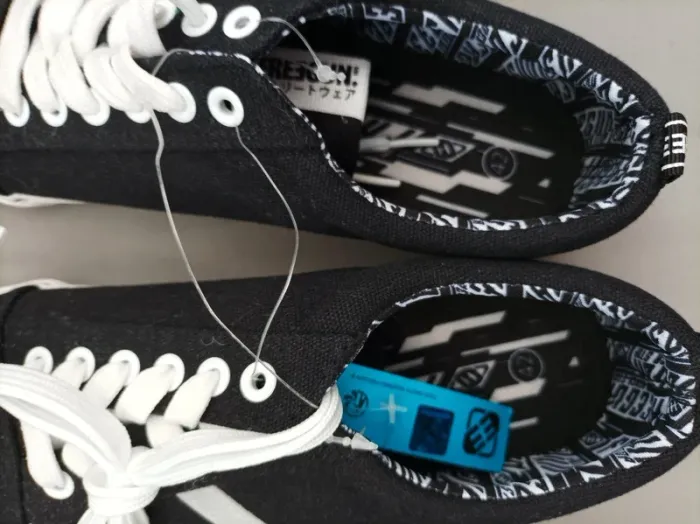 Jolies sneakers Freegun taille 42 neuves - photo numéro 6