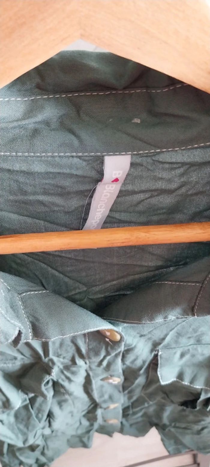 Chemise kaki taille 46 neuve jamais portée. Manches 3/4. - photo numéro 2