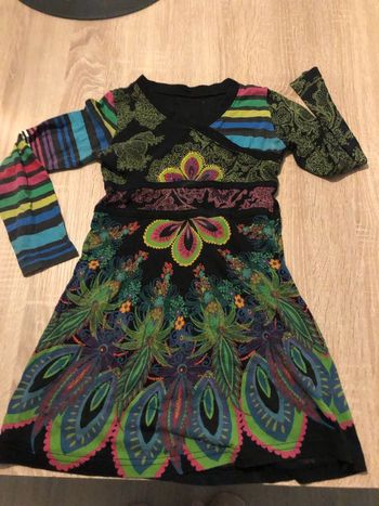 Robe desigual  3-4 ans