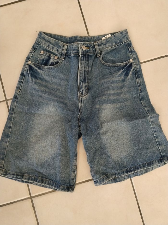Bermuda taille M