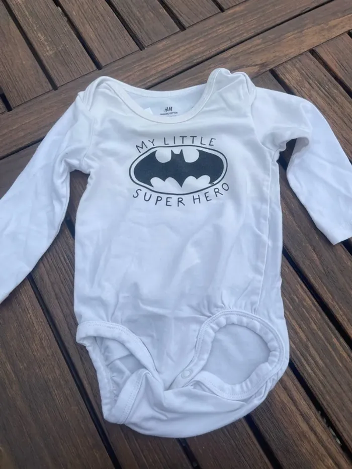 Lot pyjamas et body 6 mois - photo numéro 4