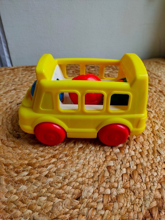 Bus vintage Fisher Price - photo numéro 2