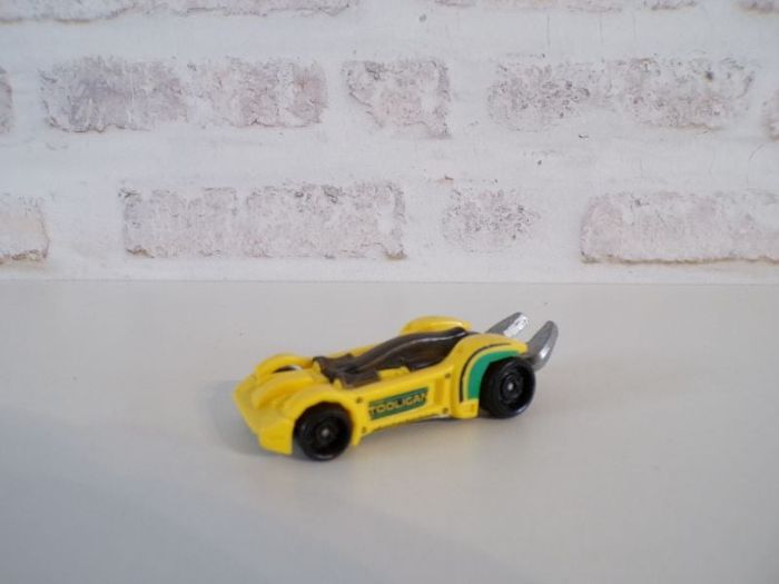 Voiture Hot Wheels - Tooligan  (J10)