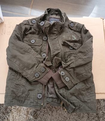 Veste garçon mi-saison t. 3-4 ans