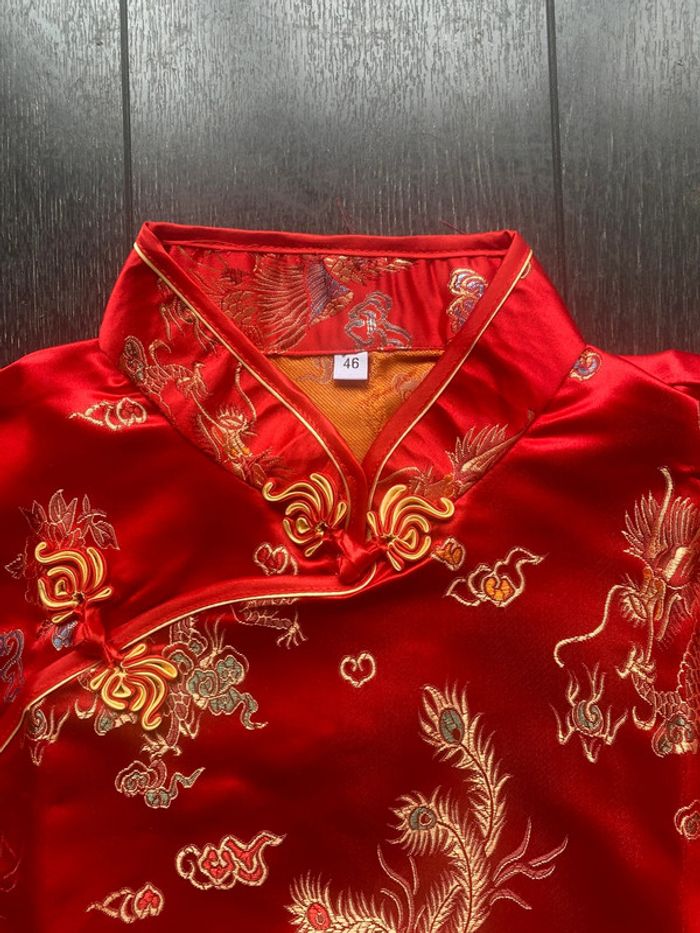 Robe Chinoise rouge motifs dragons taille 46 dimensions en description - photo numéro 4