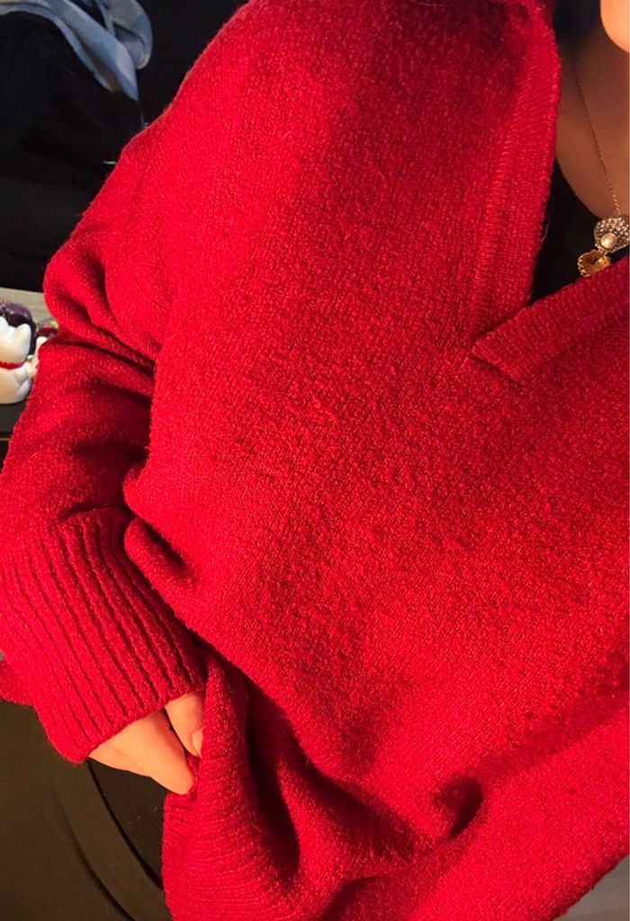 Pull rouge - photo numéro 2