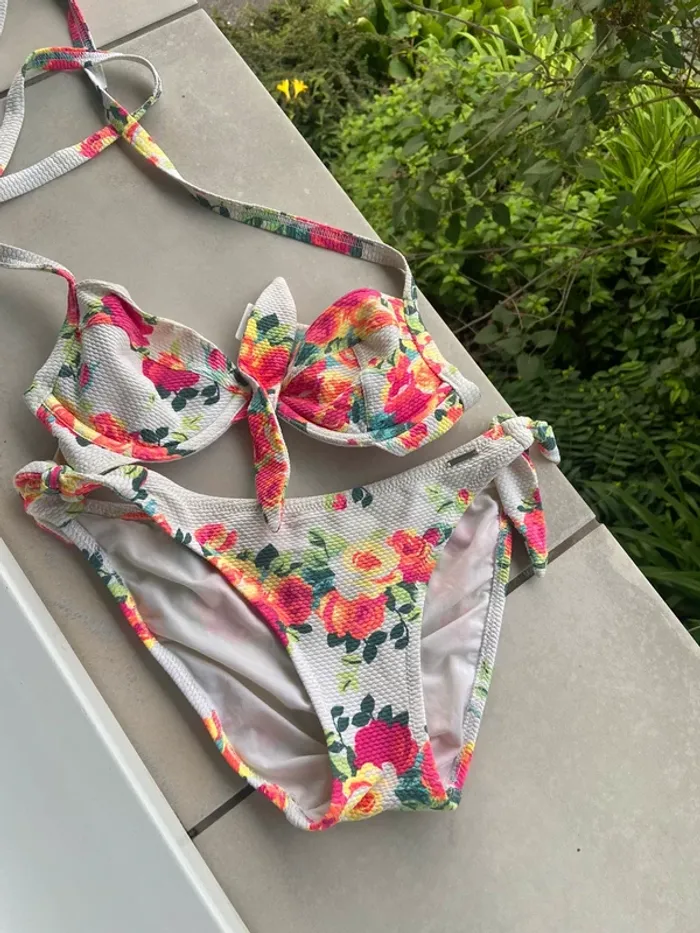 Ensemble de maillot - photo numéro 2