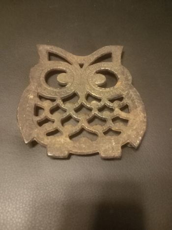 Dessous de plat en forme de hibou 